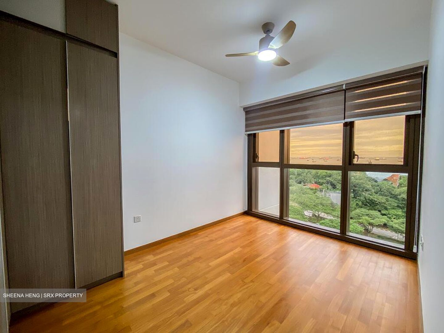 Seaside Residences (D15), Apartment #525152401